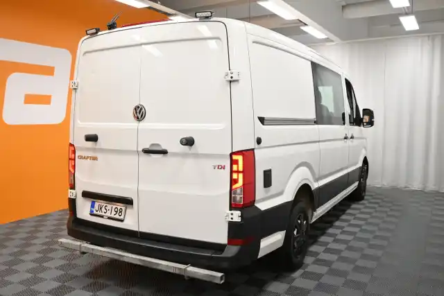 Valkoinen Pakettiauto, Volkswagen Crafter – JKS-198