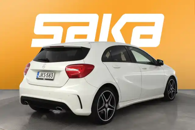 Valkoinen Viistoperä, Mercedes-Benz A – JKS-583