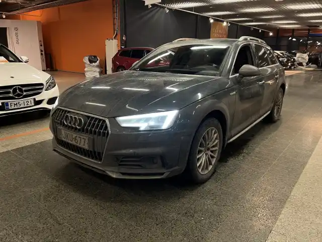 Vihreä Farmari, Audi A4 ALLROAD – JKU-677