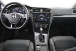 Punainen Viistoperä, Volkswagen Golf – JKU-733, kuva 14