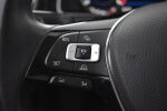 Punainen Viistoperä, Volkswagen Golf – JKU-733, kuva 17