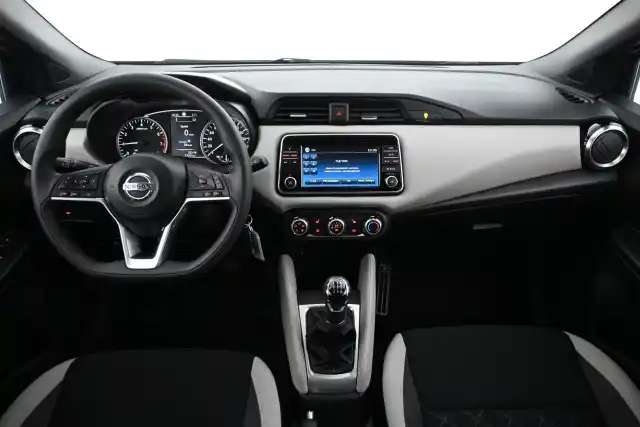 Harmaa Viistoperä, Nissan Micra – JKY-884