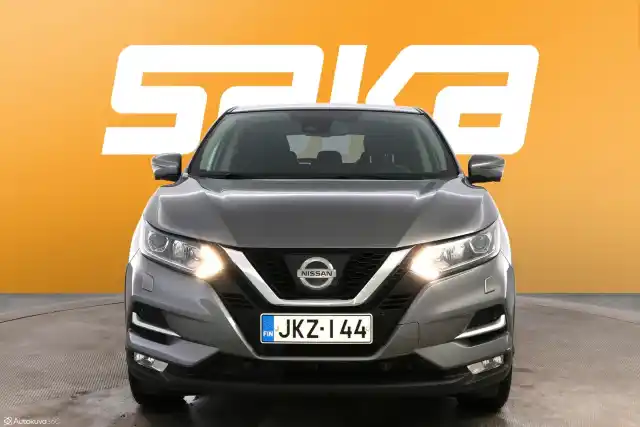 Harmaa Maastoauto, Nissan Qashqai – JKZ-144