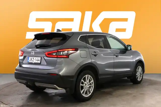 Harmaa Maastoauto, Nissan Qashqai – JKZ-144