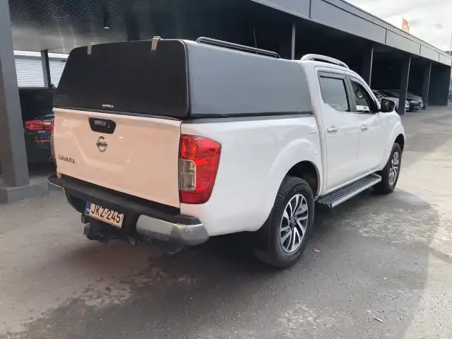 Valkoinen Avolava, Nissan Navara – JKZ-245