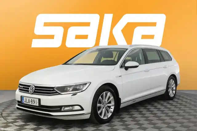 Valkoinen Farmari, Volkswagen Passat – JLA-891