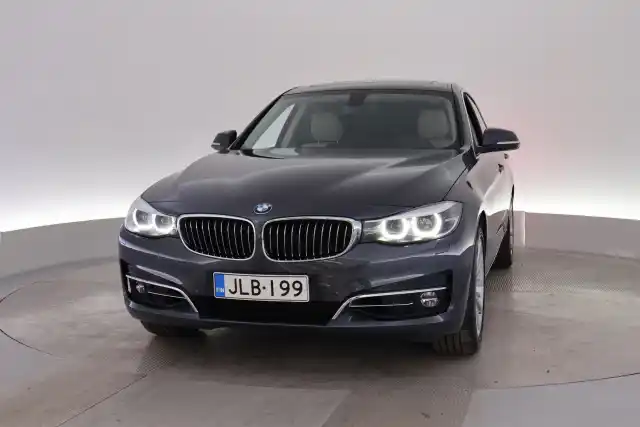 Harmaa Sedan, BMW 320 Gran Turismo – JLB-199