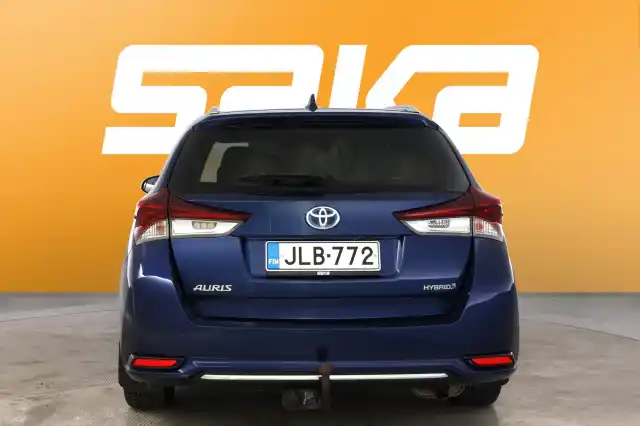 Sininen Farmari, Toyota Auris – JLB-772