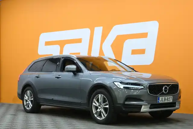 Volvo V90 Cross Country