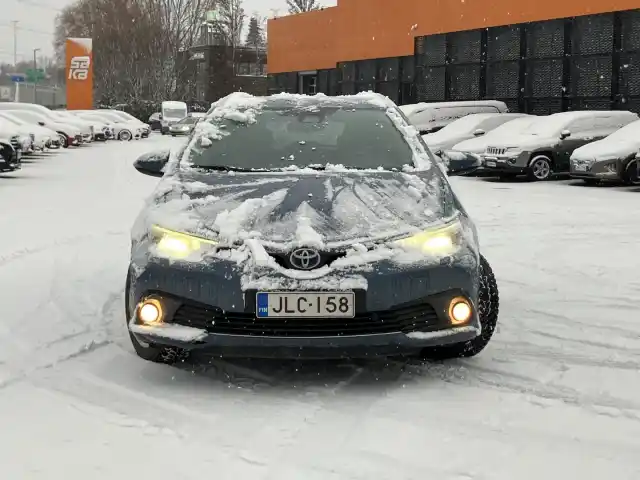 Sininen Farmari, Toyota Auris – JLC-158