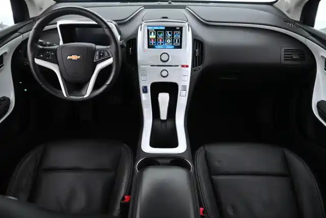 Musta Viistoperä, Chevrolet Volt – JLE-600