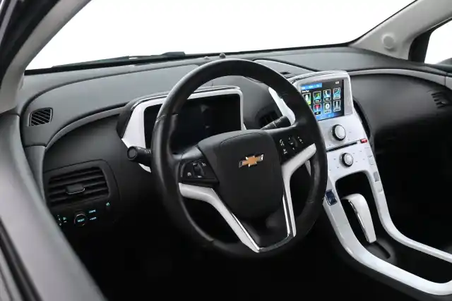 Musta Viistoperä, Chevrolet Volt – JLE-600