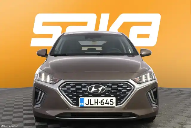 Beige Viistoperä, Hyundai IONIQ plug-in – JLH-645