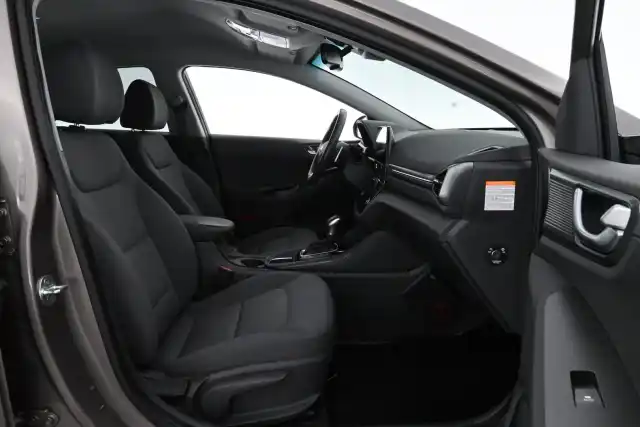 Beige Viistoperä, Hyundai IONIQ plug-in – JLH-645