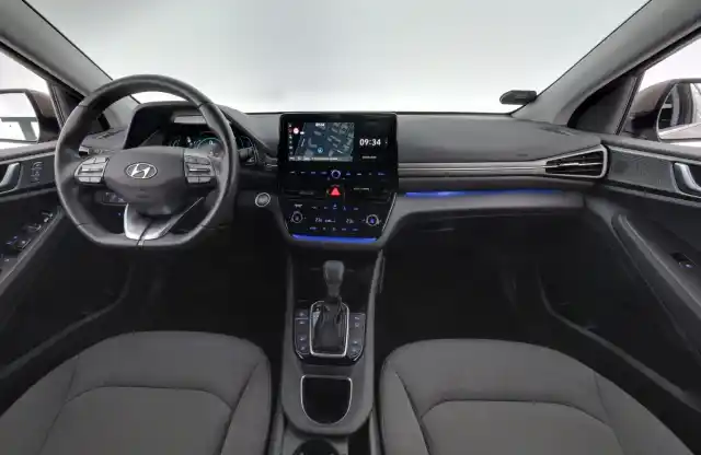Beige Viistoperä, Hyundai IONIQ plug-in – JLH-645
