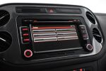 Musta Maastoauto, Volkswagen Tiguan – JLJ-615, kuva 25