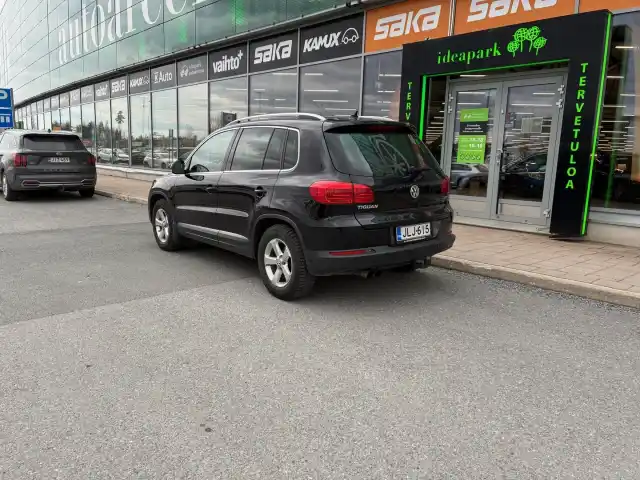 Musta Farmari, Volkswagen Tiguan – JLJ-615
