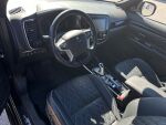 Musta Maastoauto, Mitsubishi Outlander PHEV – JLK-139, kuva 3