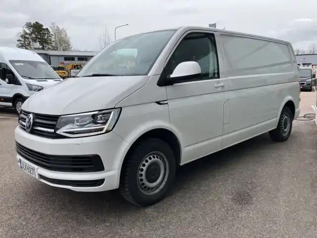Valkoinen Pakettiauto, Volkswagen Transporter – JLK-627