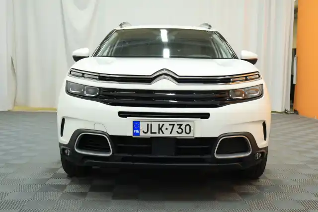 Musta Maastoauto, Citroen C5 Aircross – JLK-730