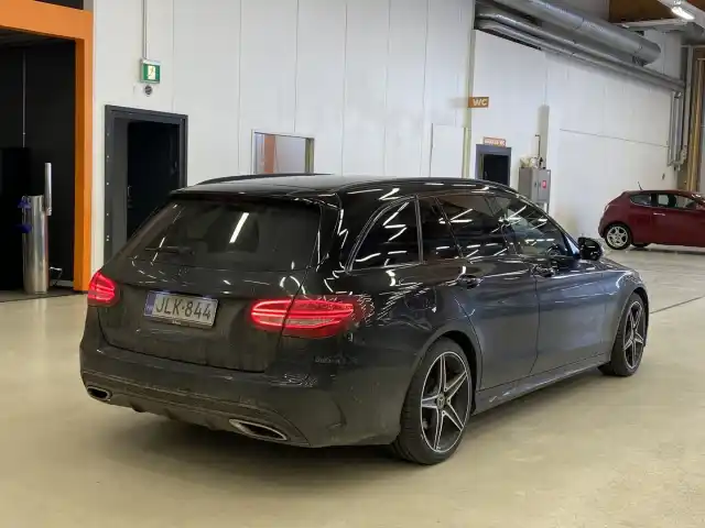 Musta Farmari, Mercedes-Benz C – JLK-844