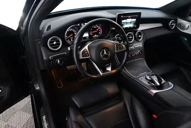 Musta Farmari, Mercedes-Benz C – JLK-844