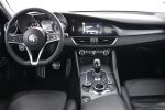 Punainen Sedan, Alfa Romeo Giulia – JLL-238, kuva 13