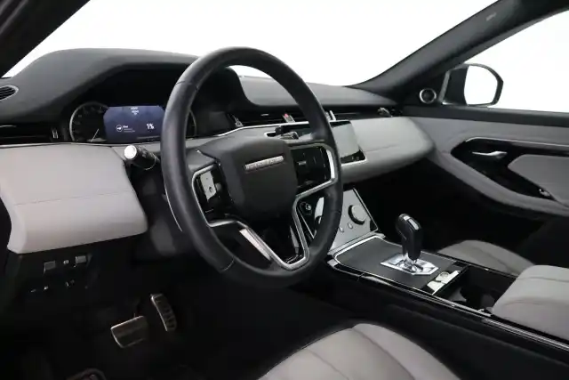 Harmaa Maastoauto, Land Rover Range Rover Evoque – JLM-646