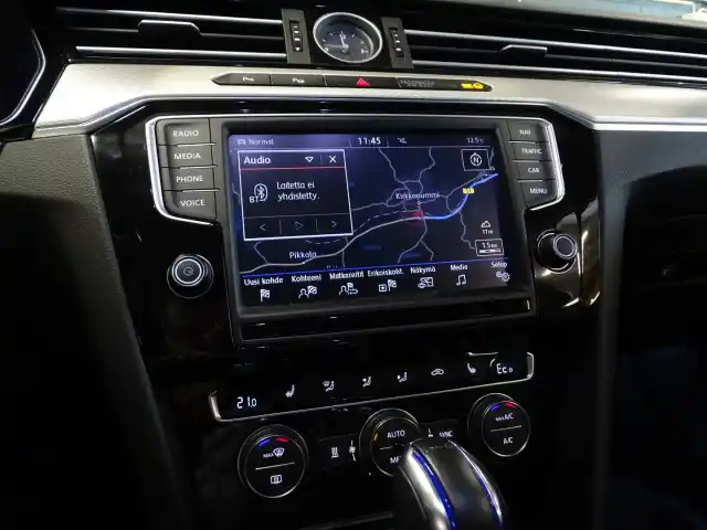 Hopea Farmari, Volkswagen Passat – JLN-598