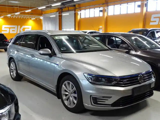 Hopea Farmari, Volkswagen Passat – JLN-598