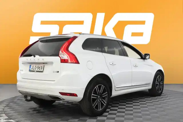 Valkoinen Maastoauto, Volvo XC60 – JLO-969