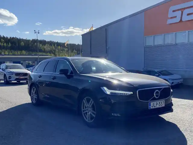 Musta Farmari, Volvo V90 – JLP-337