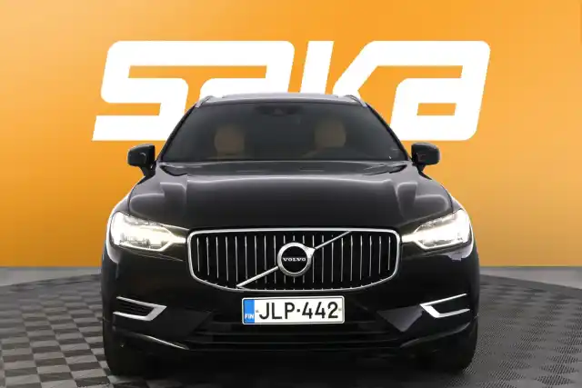 Musta Maastoauto, Volvo XC60 – JLP-442