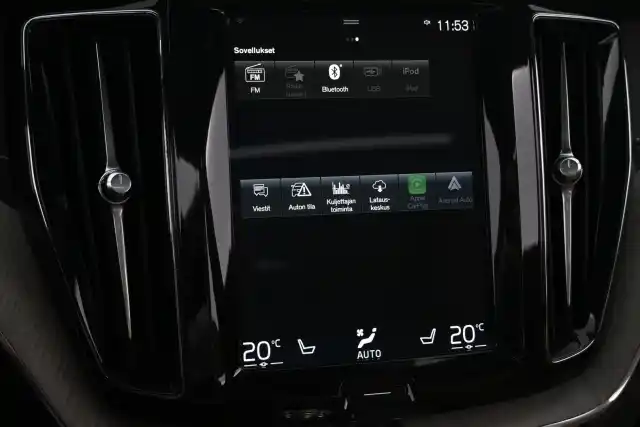 Musta Maastoauto, Volvo XC60 – JLP-442