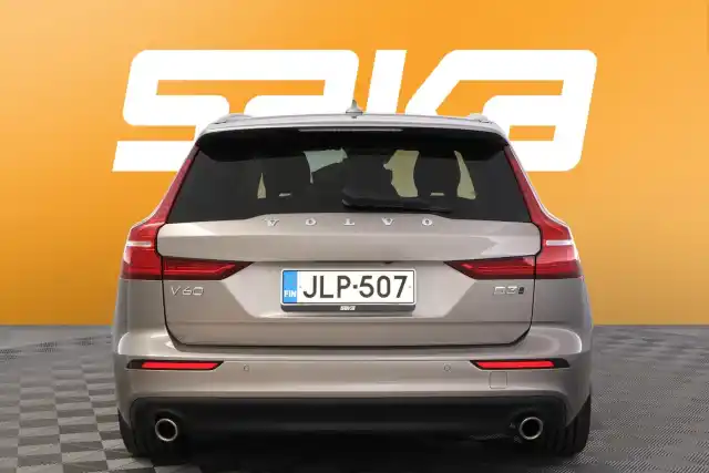 Harmaa Farmari, Volvo V60 – JLP-507