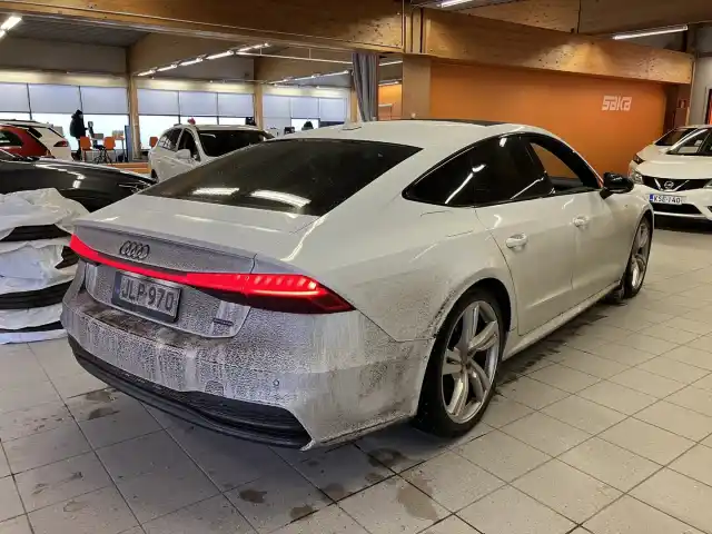 Valkoinen Viistoperä, Audi A7 – JLP-970