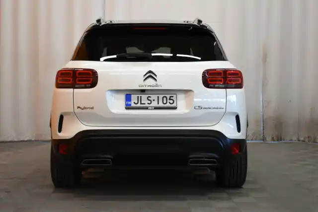 Valkoinen Maastoauto, Citroen C5 Aircross – JLS-105