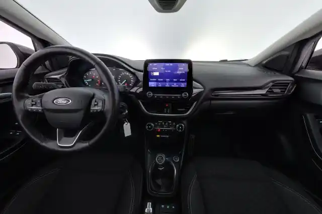 Musta Maastoauto, Ford Puma – JLU-581