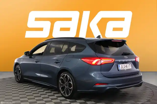 Sininen Farmari, Ford Focus – JLU-617