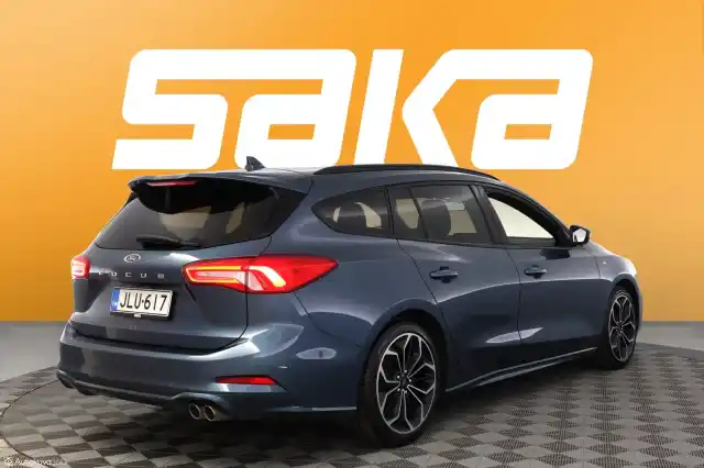 Sininen Farmari, Ford Focus – JLU-617