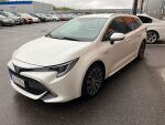 Valkoinen Farmari, Toyota Corolla – JLY-324, kuva 4