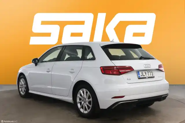 Valkoinen Viistoperä, Audi A3 – JLY-772