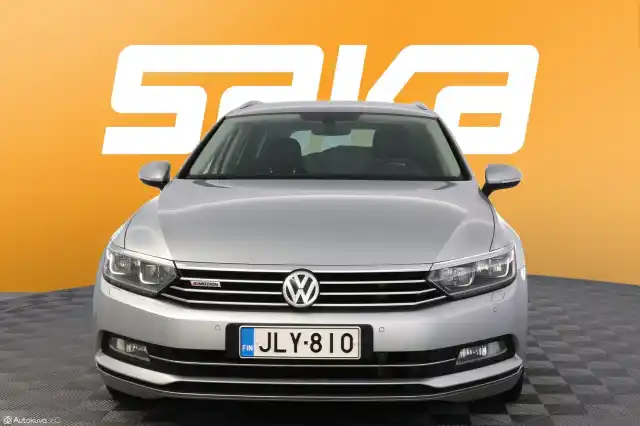 Hopea Farmari, Volkswagen Passat – JLY-810