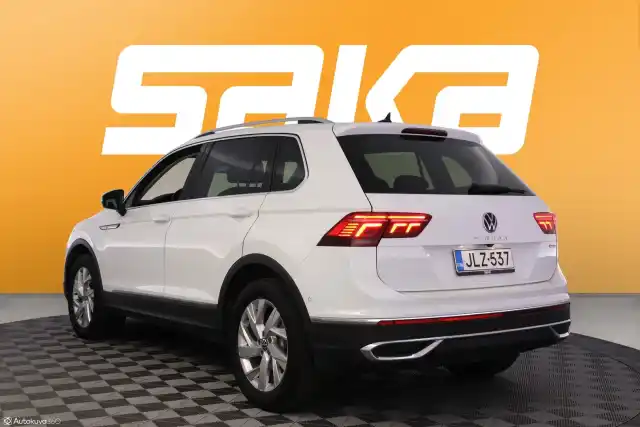 Valkoinen Maastoauto, Volkswagen Tiguan – JLZ-537