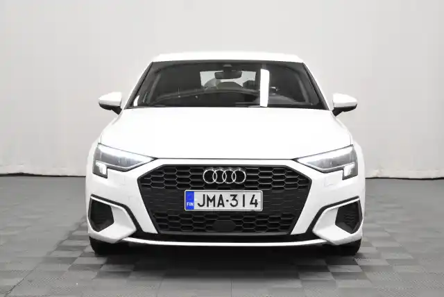 Valkoinen Viistoperä, Audi A3 – JMA-314