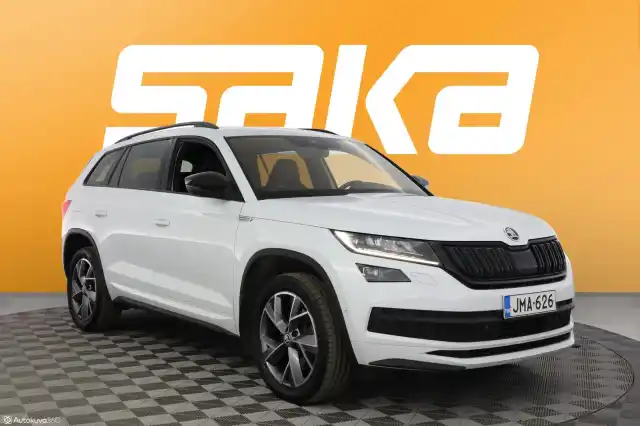 Valkoinen Maastoauto, Skoda Kodiaq – JMA-626