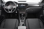 Valkoinen Maastoauto, Volkswagen T-Cross – JMB-199, kuva 16