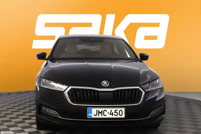 Musta Sedan, Skoda Octavia – JMC-450