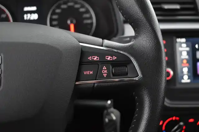 Sininen Viistoperä, Seat Ibiza – JMC-973