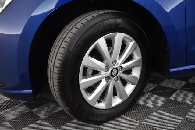 Sininen Viistoperä, Seat Ibiza – JMC-973